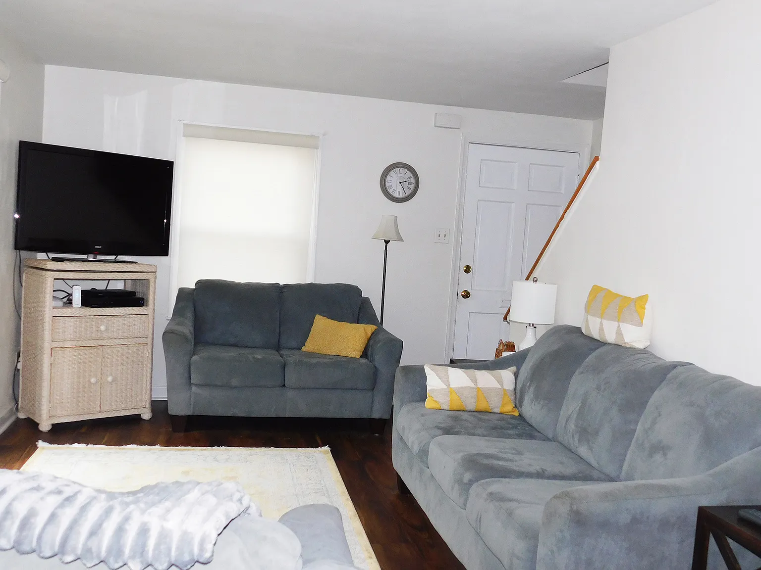 2 bed, 1.5 bath, 1146 sqft, $1,900 — Photo 3