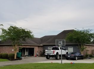 2765 Grayson Ln, Lake Charles, LA 70605