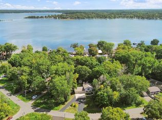 7657 N Shore Cir N, Forest Lake, MN 55025
