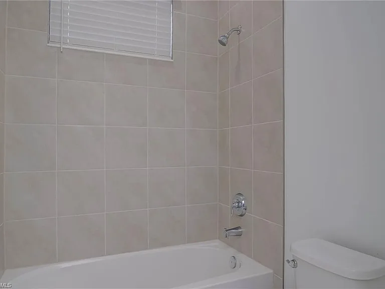 5026 Ofanto Ln — Photo 14