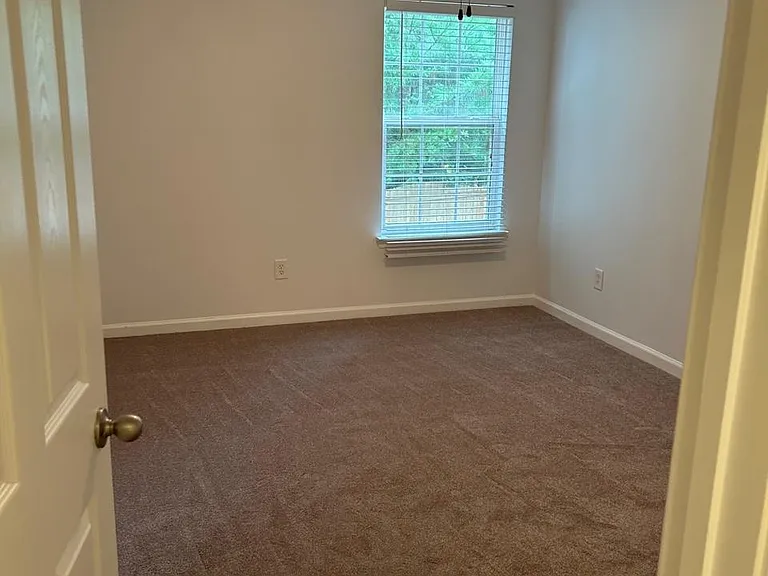 2530 Sheldon Pl — Photo 17