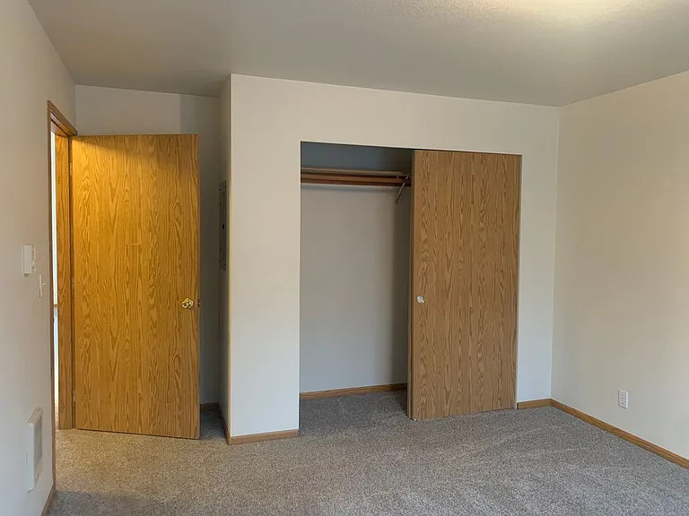 2211 NE Holliday Ave #1 — Photo 15