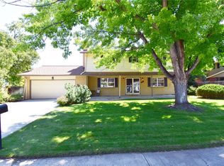 7054 S Kendall Ct, Littleton, CO 80128