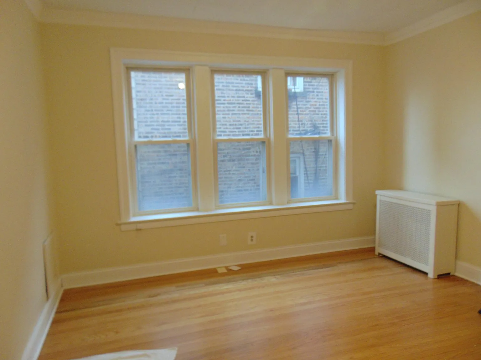 3 bed, 1400 sqft, $1,850 — Photo 3