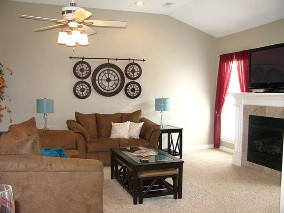3rd image of 3201 Blue Grouse Dr