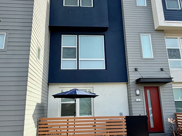 109 Calypso Ln, Foster City, CA 94404