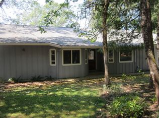 624 Jeannie Way, Cave Junction, OR 97523