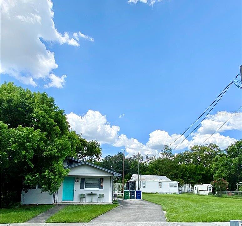 1st image of 247 W Lyman Ave