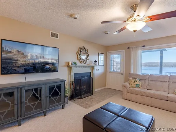 6005 Baydy Peak Rd Unit 305, Osage Beach, MO 65065