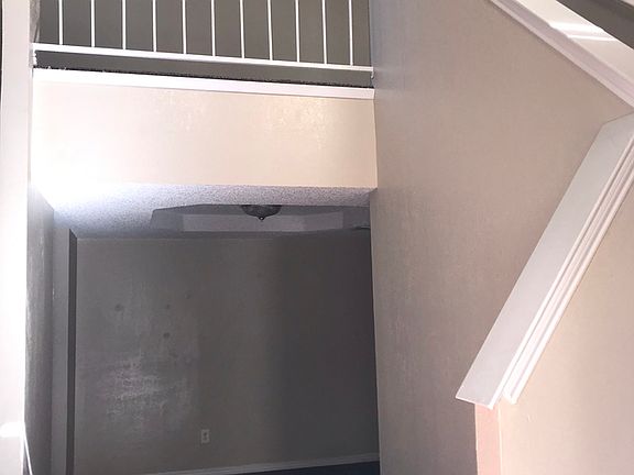 4th image of 4316 Hulen Cir E
