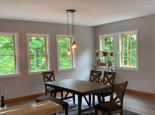 489 McKinstry Hill Rd, Hyde Park, VT 05655