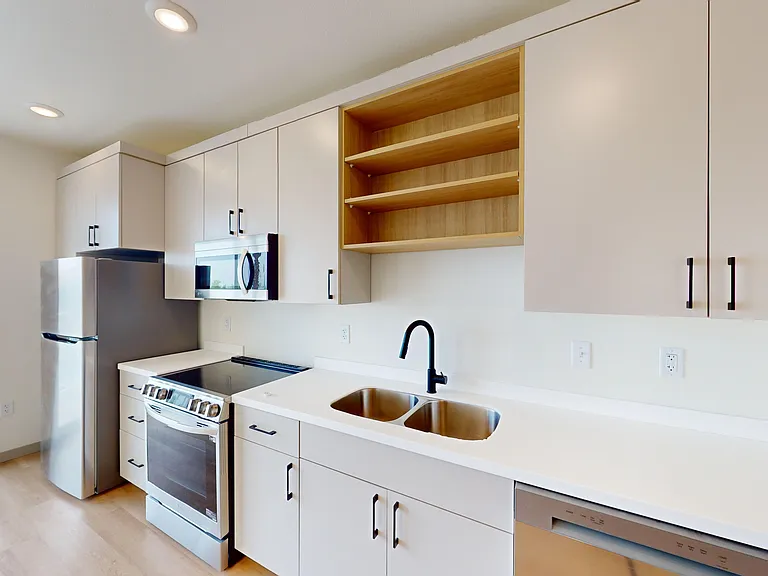 2300 S Lorraine Pl #408 — Photo 4