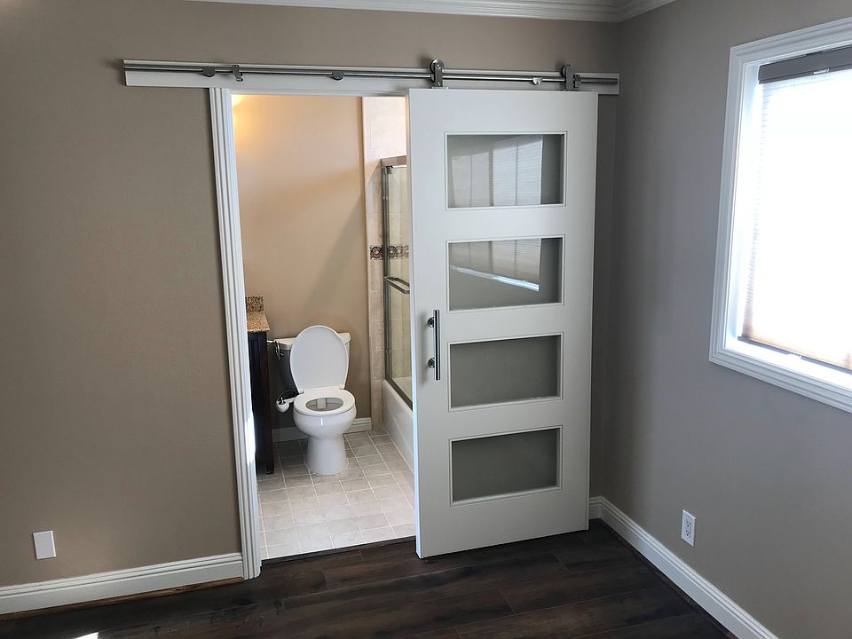 1st image of 1771 Redondo Ave APT 202