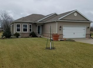 29062 Greystone Dr, Millbury, OH 43447