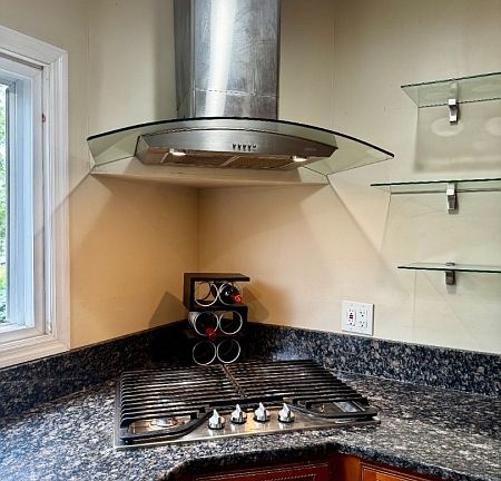 4th image of 675 S Springfield Ave #2