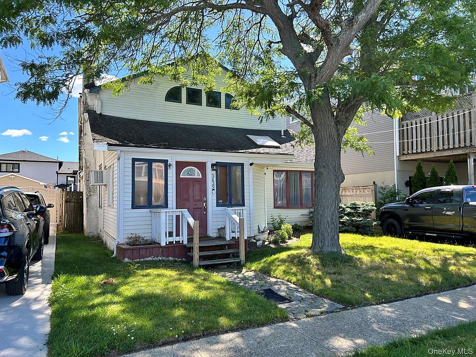 2nd image of 3439 Colony Drive