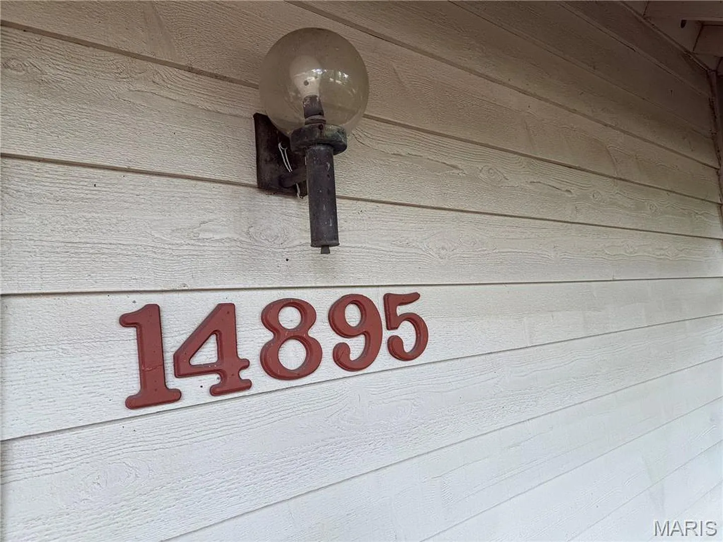 14895 Conway Road | Chesterfield 63017 — Photo 2