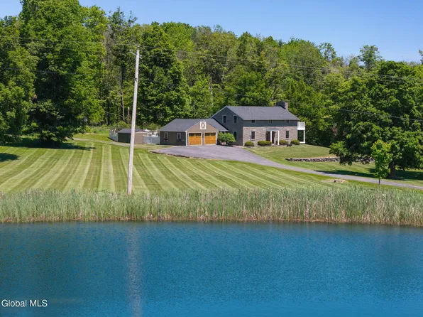 108 Grovenors Corners Road, Cobleskill, NY 12043