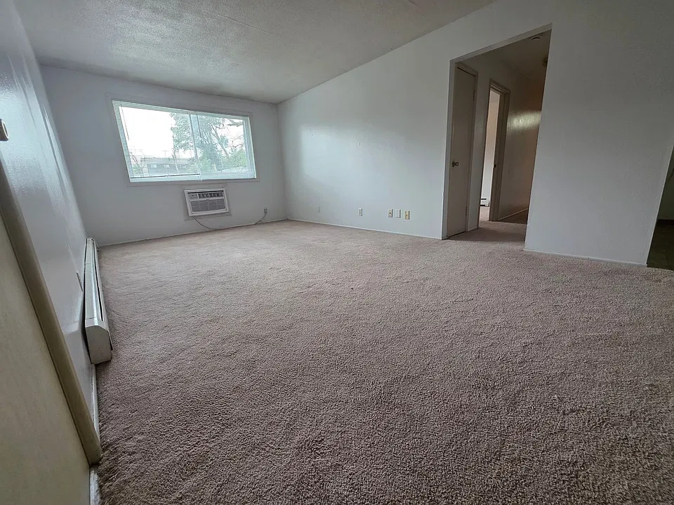 142 20th Ave SW