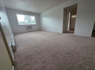 142 20th Ave SW #W5, Cedar Rapids, IA 52404