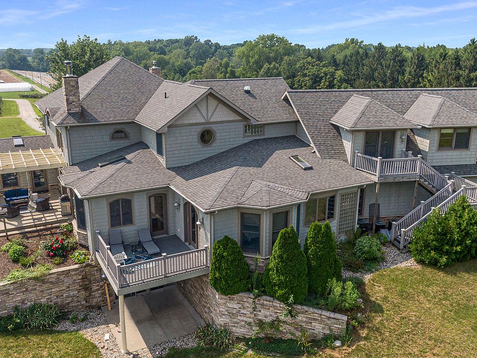 777 Biastock Rd, Benton Harbor, MI 49022 MLS 22034527 Zillow