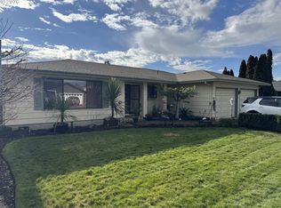 2136 8th St, Springfield, OR 97477