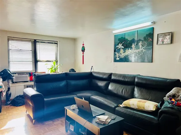 105-20 66th Avenue image 12 of 14