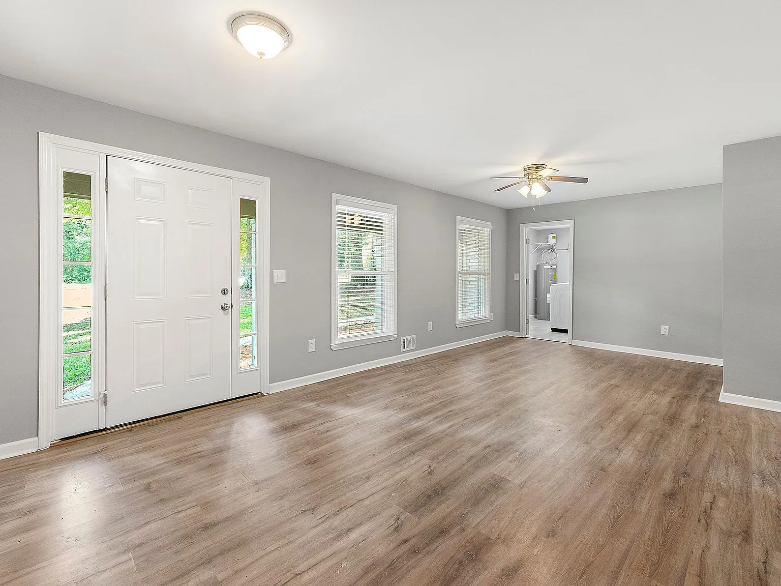1300 Milstead Ave NE — Photo 3