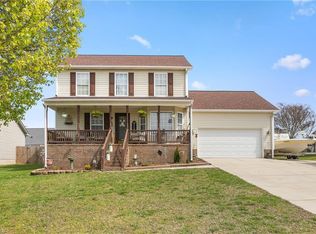 116 Erica Dr, Archdale, NC 27263