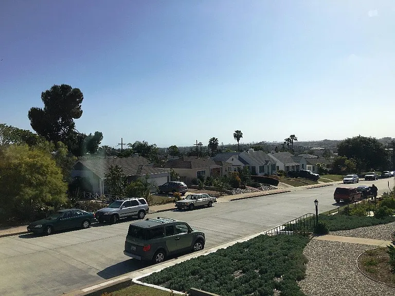 5728 Adelaide Ave — Photo 40