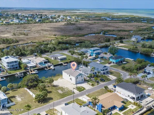 3498 Centavo Ct, Hernando Beach, FL 34607