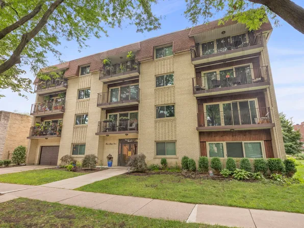339 Home Ave APT 3B, Oak Park, IL 60302