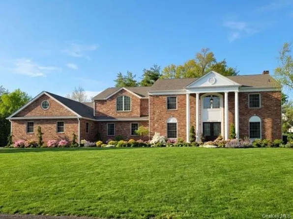 8 Tor Terrace, New City, NY 10956