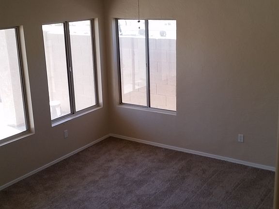 3rd image of 1307 E Thunderhill Pl