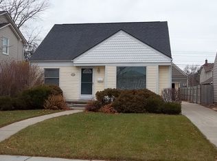 205 E Southlawn Blvd, Birmingham, MI 48009
