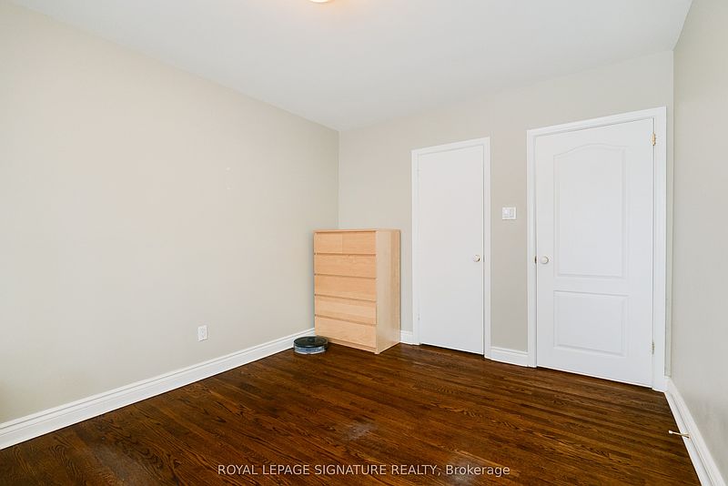 Toronto House for rent - 4 Bedrooms — photo 18