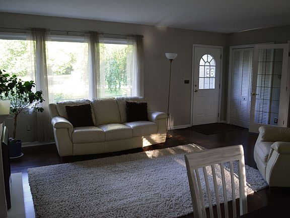 5th image of 3689 Fitzhugh Ave NE