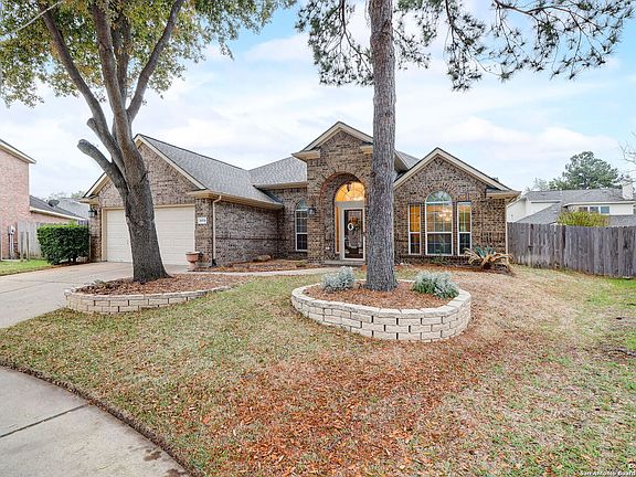 2nd image of 16506 Pavonia Ct