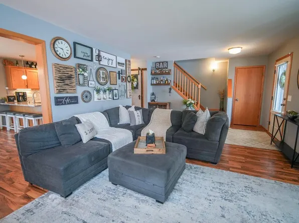 7041 Reston Heights Drive, Madison, WI 53718