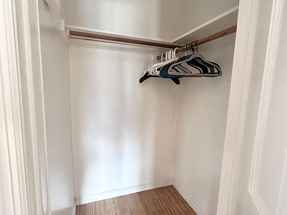 4th image of 324 127th St Floor 3