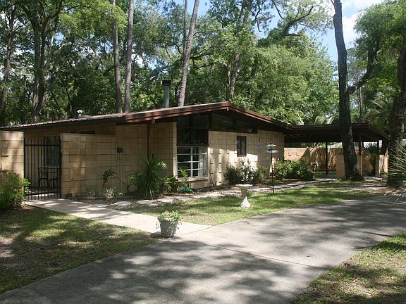 2nd image of 1827 NW 40th Ter