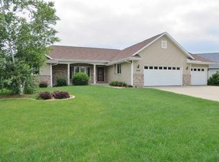 4316 Huntinghorne Dr, Janesville, WI