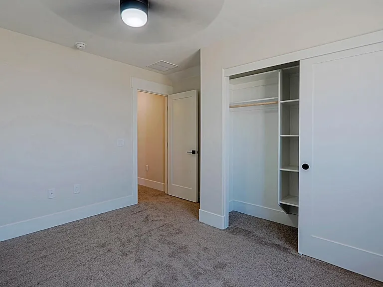 2351 E Cana Ln — Photo 44