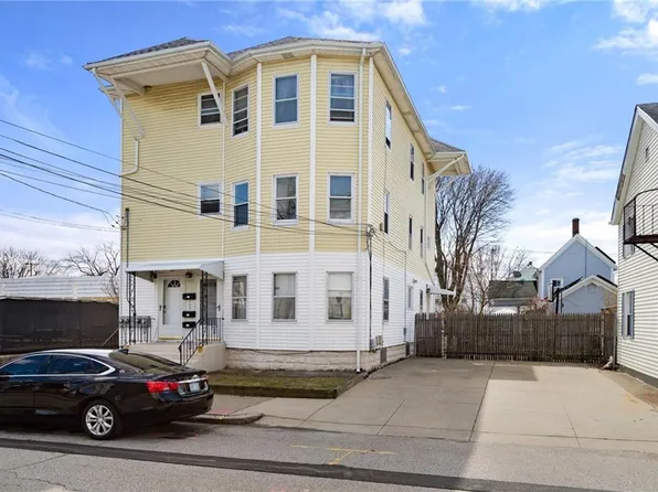 79 W Cole St, Pawtucket, RI 02860