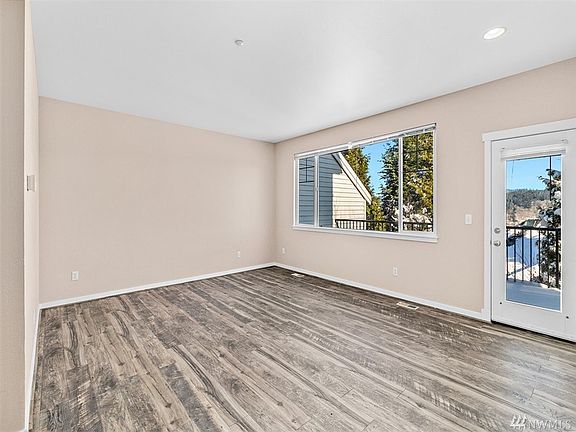 5th image of 13326 NE 154th Dr