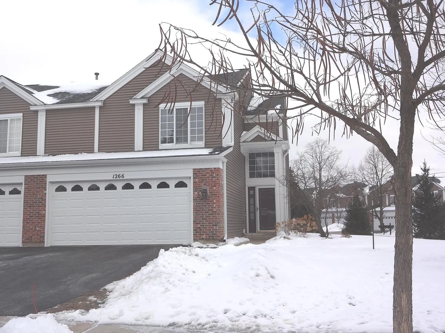 1266 Silk Oak Ln photo 1