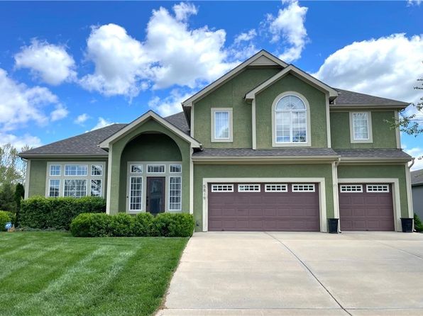 5819 N Liberty Ave, Kansas City, MO 64118