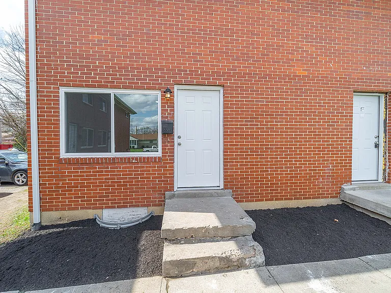 1401 Lockbourne Rd — Photo 15