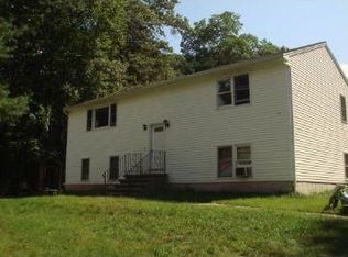 65 Richardson Ave, Dracut, MA 01826