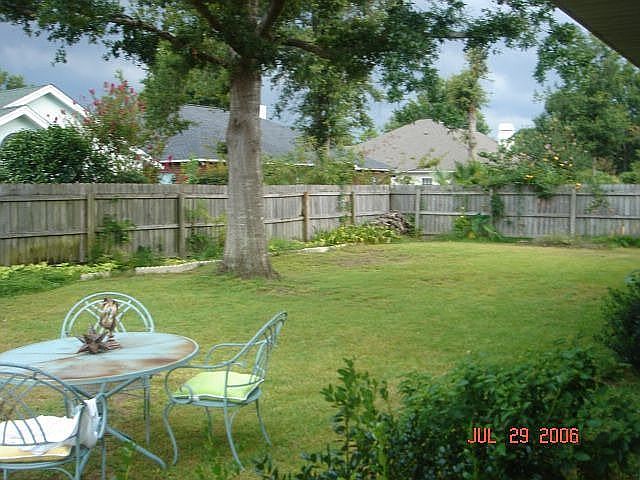 2nd image of 5121 Yesteroaks Cir